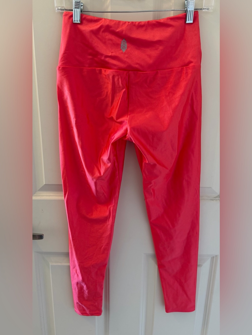NWT Free People Movement Goldsheep High Shine Leggings in Pink, Size Medium - Picture 4 of 11